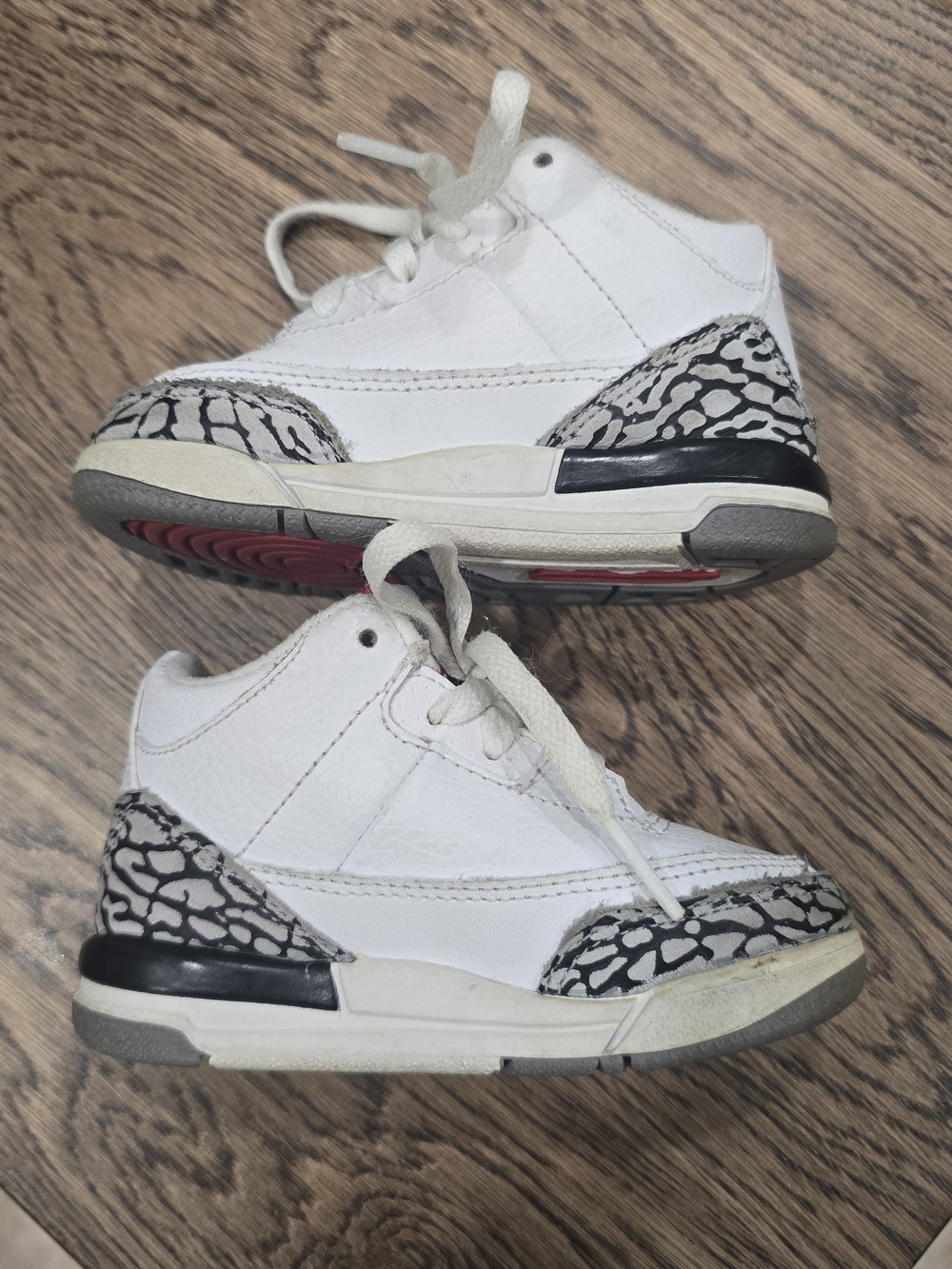 Baby Jordan 3 Retro - Picture 6 of 9